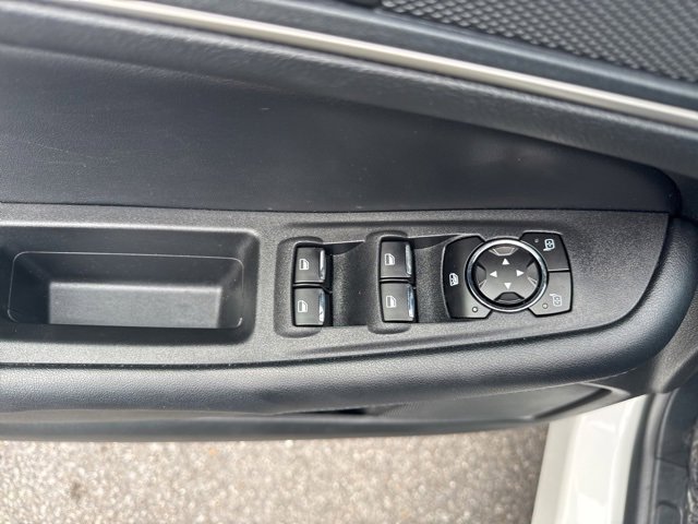 Used 2023 Ford Edge SEL w/ Convenience Package image 13