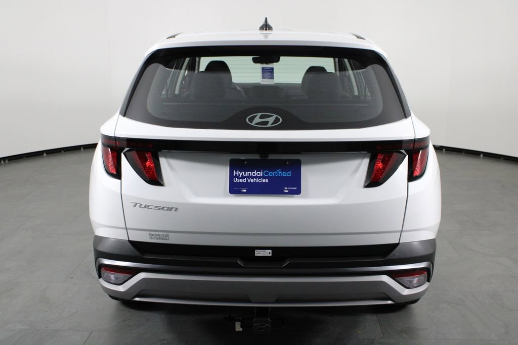 Certified 2026 Hyundai Tucson SE FWD image 8