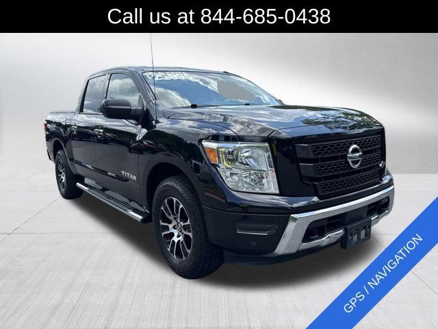 Used 2021 Nissan Titan SV w/ SV Convenience Package AWD/4WD image 3