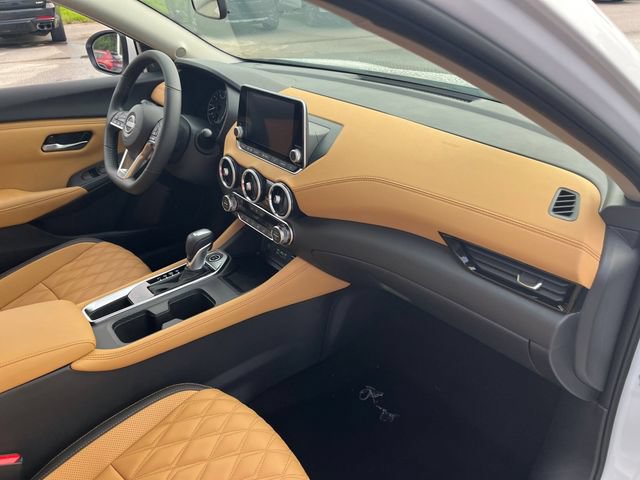 New 2025 Nissan Sentra SV w/ SV Premium Package FWD image 25