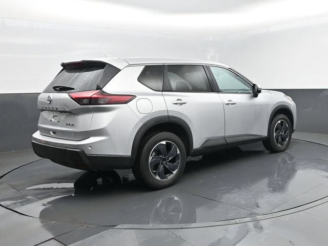Used 2024 Nissan Rogue SV AWD/4WD image 21