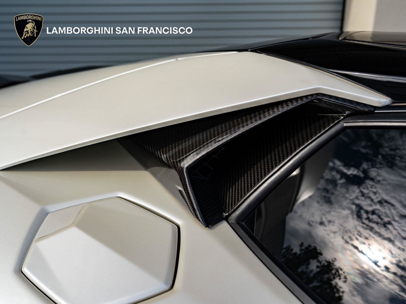 Used 2016 Lamborghini Aventador LP 700-4 AWD/4WD image 17