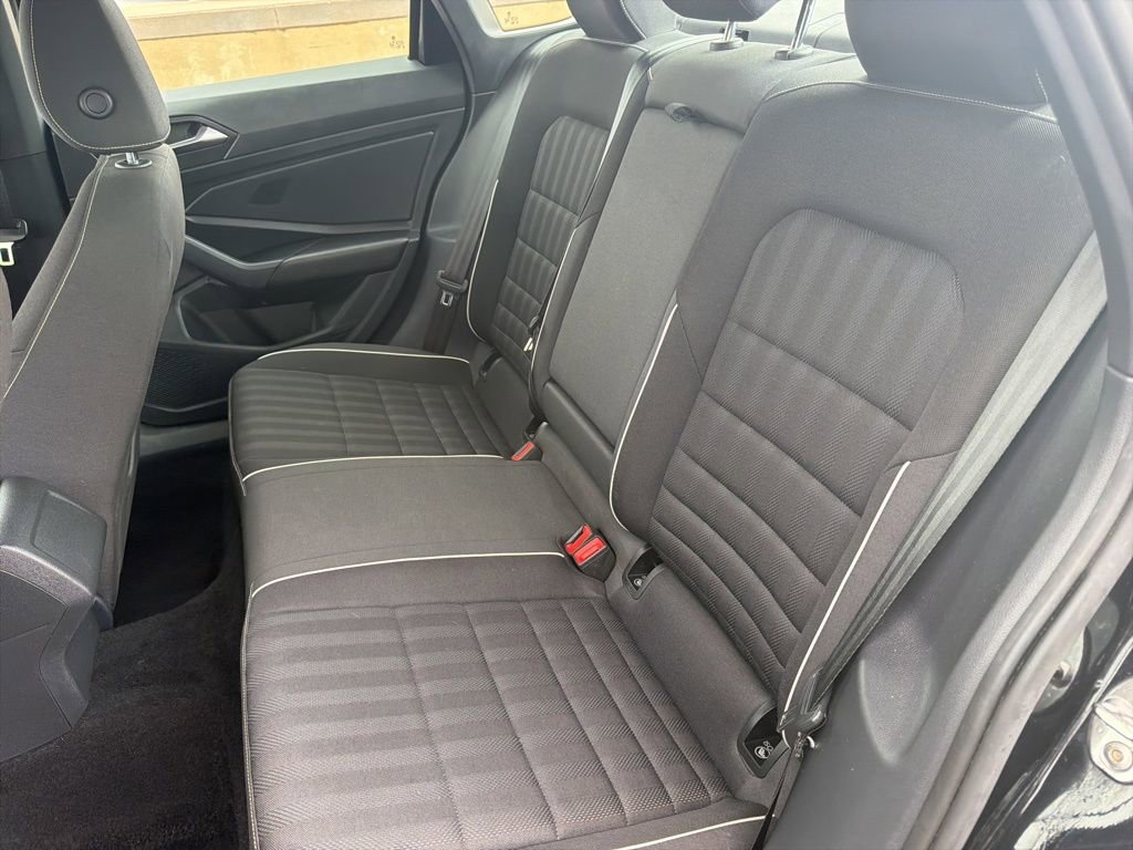 Used 2022 Volkswagen Jetta Sport FWD image 21