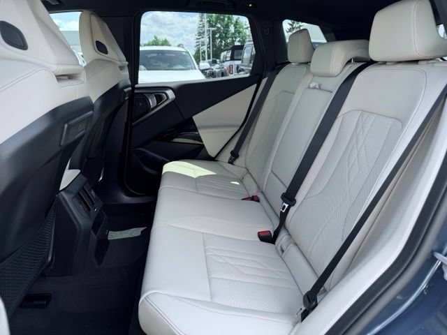 New 2026 BMW X3 xDrive30i w/ Premium Package AWD/4WD image 22