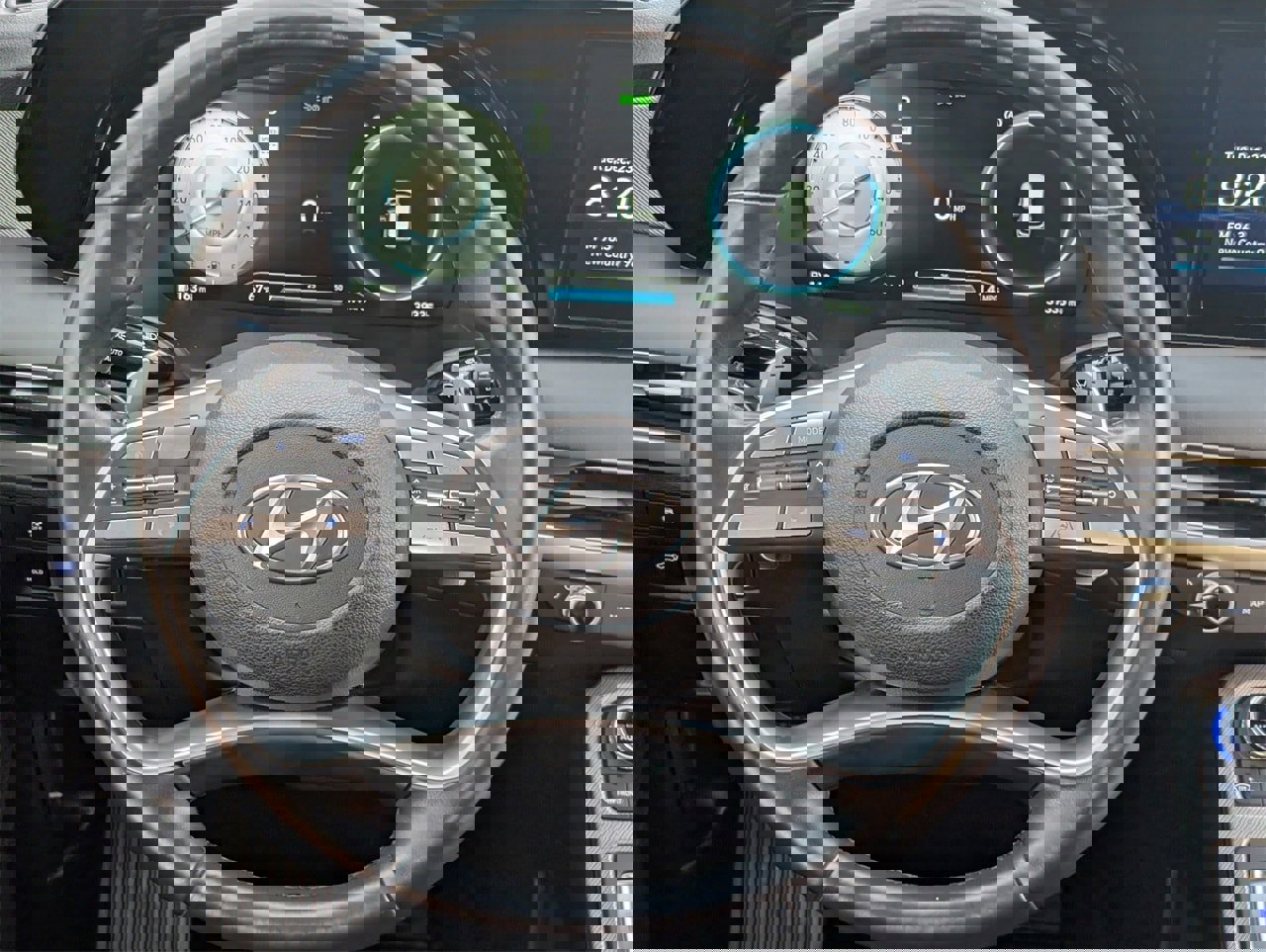 Used 2024 Hyundai Palisade SEL w/ Premium Package image 11