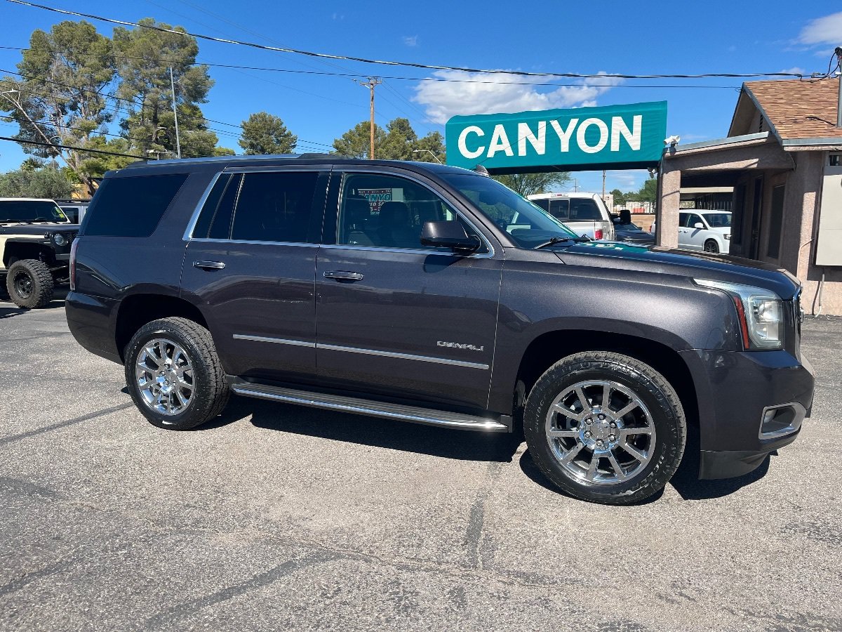 Used 2018 GMC Yukon Denali w/ Open Road Package RWD image 2