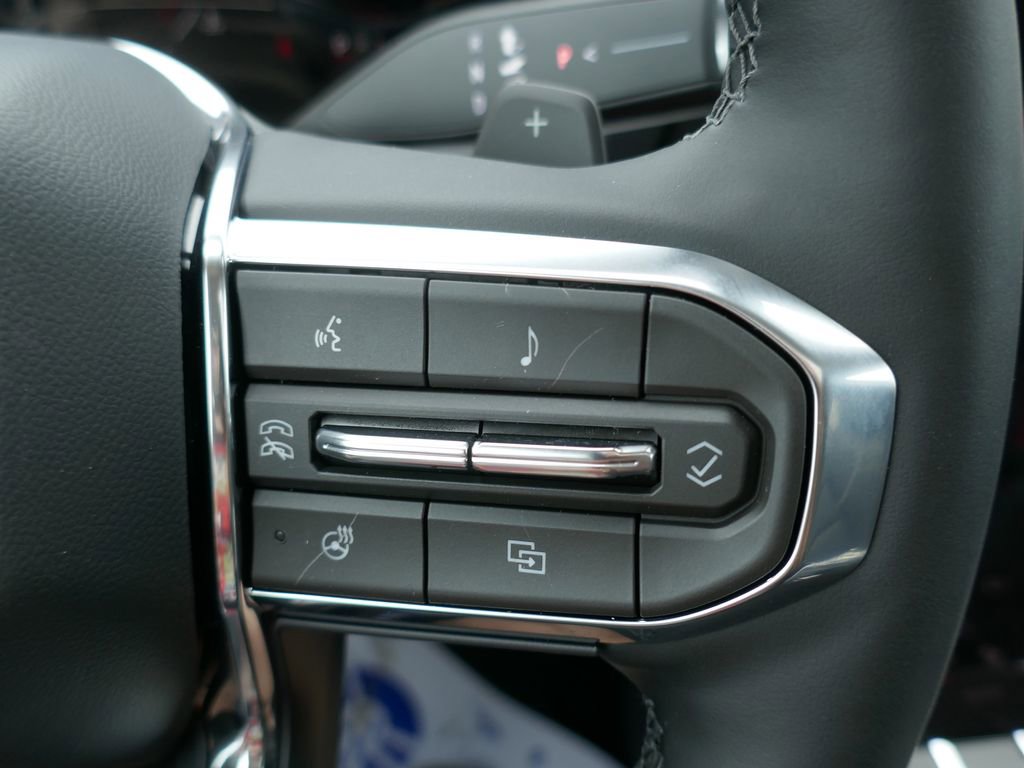 New 2026 GMC Terrain Denali w/ LPO, Black Badging Package AWD/4WD image 21