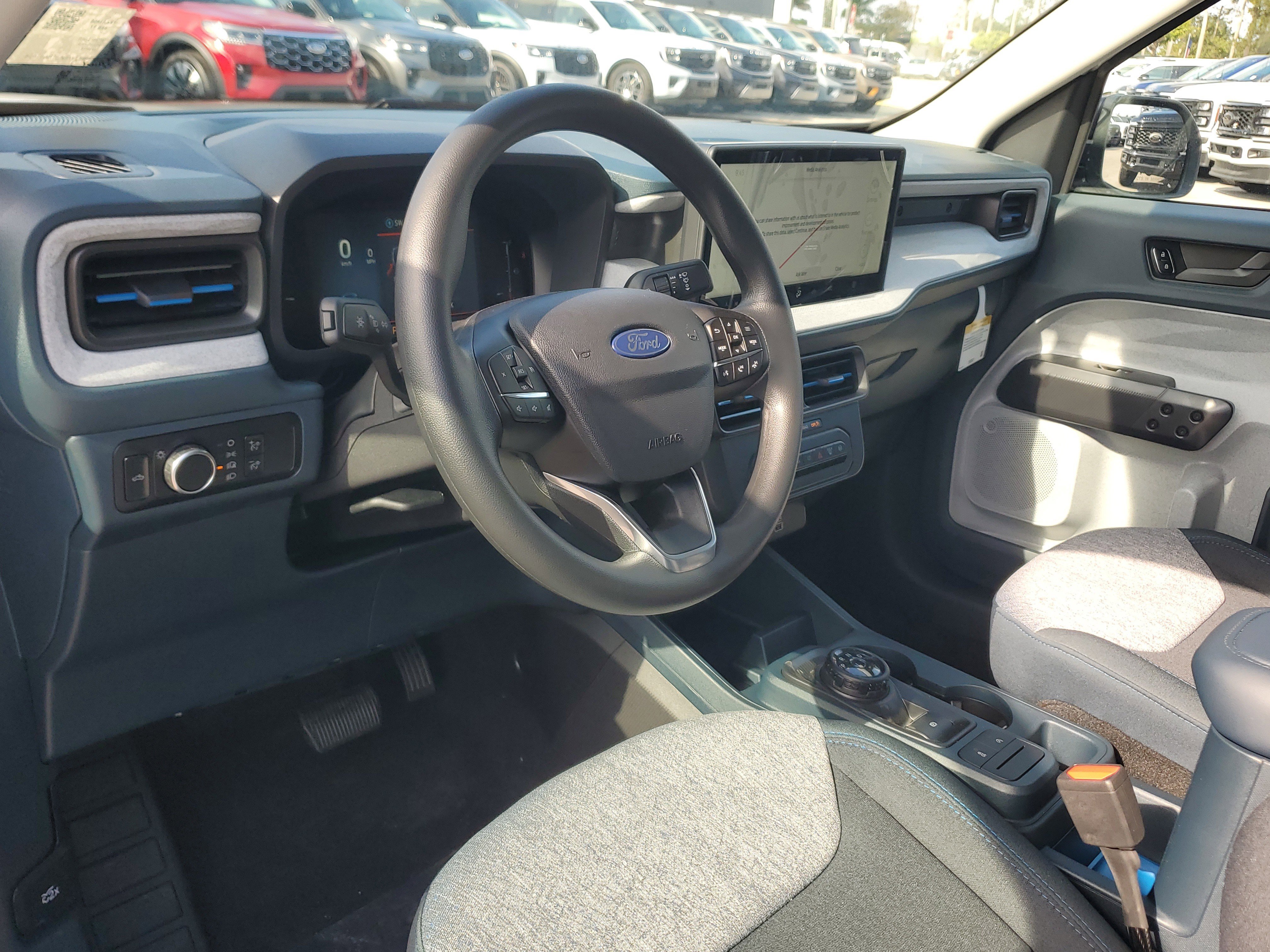 New 2026 Ford Maverick XLT image 10