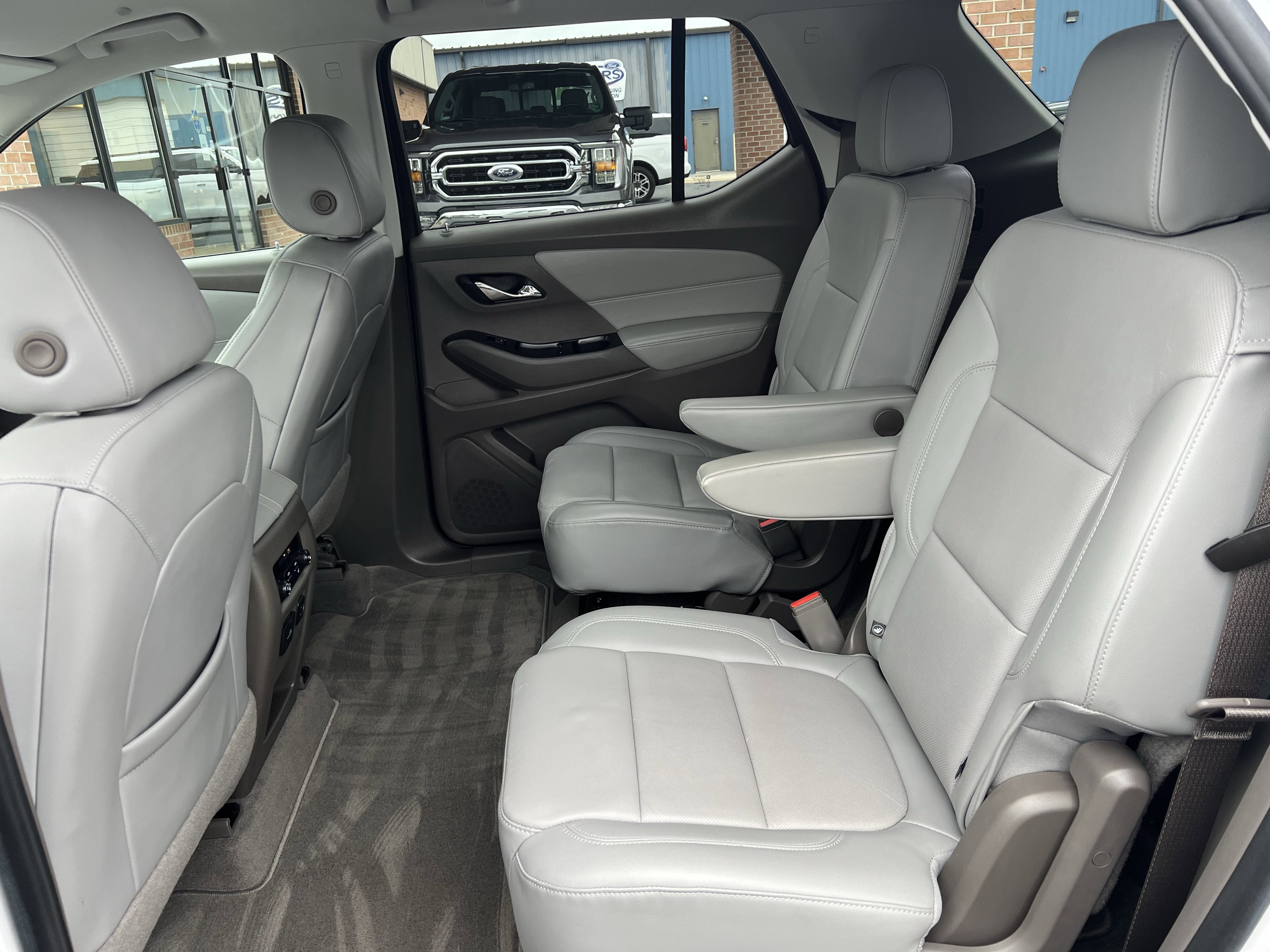 Used 2019 Chevrolet Traverse Premier AWD/4WD image 19
