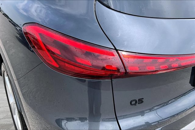 Used 2025 Audi Q5 Premium Plus AWD/4WD image 32
