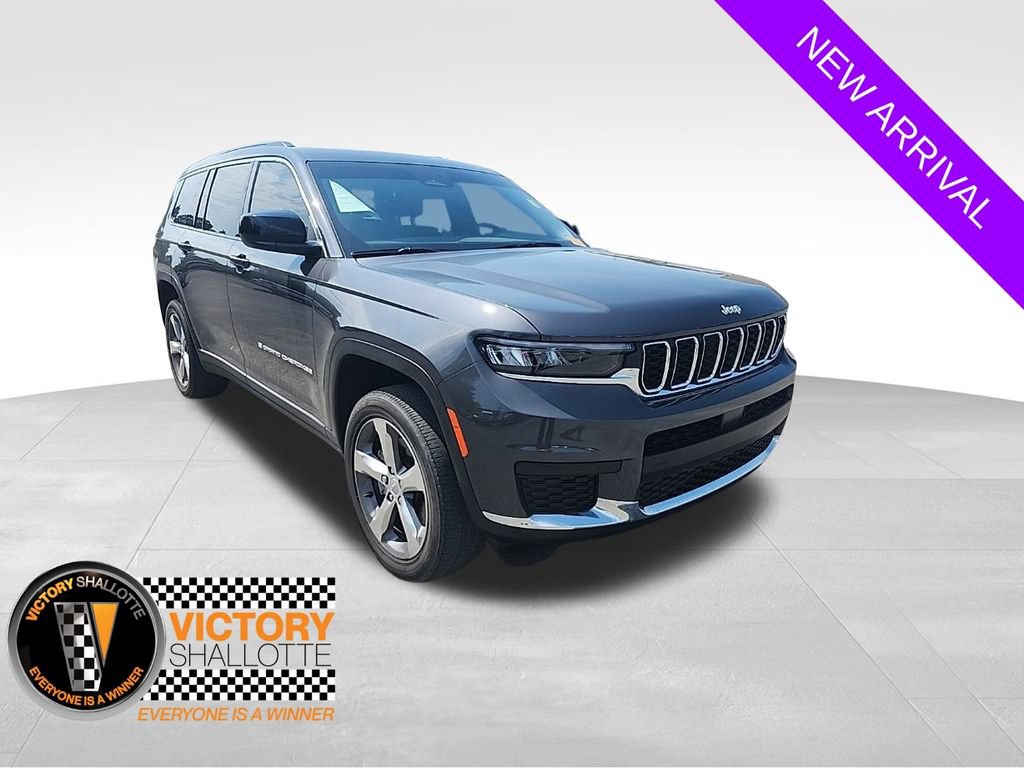 Certified 2025 Jeep Grand Cherokee L Laredo w/ Trailer Tow Package AWD/4WD image 1