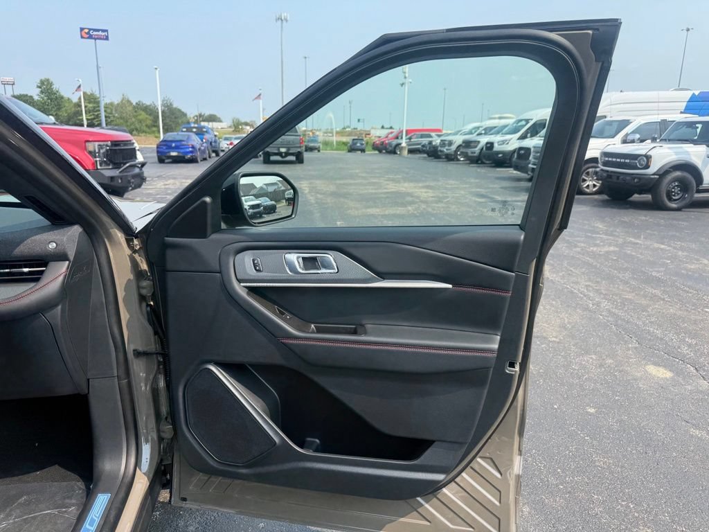 New 2026 Ford Explorer ST-Line AWD/4WD image 55