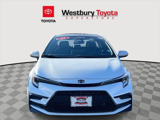 Certified 2025 Toyota Corolla XSE image 3
