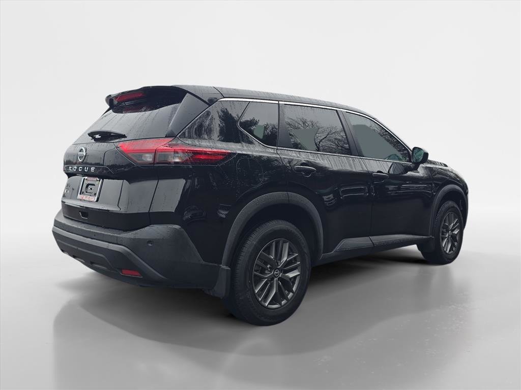 Used 2021 Nissan Rogue S image 5