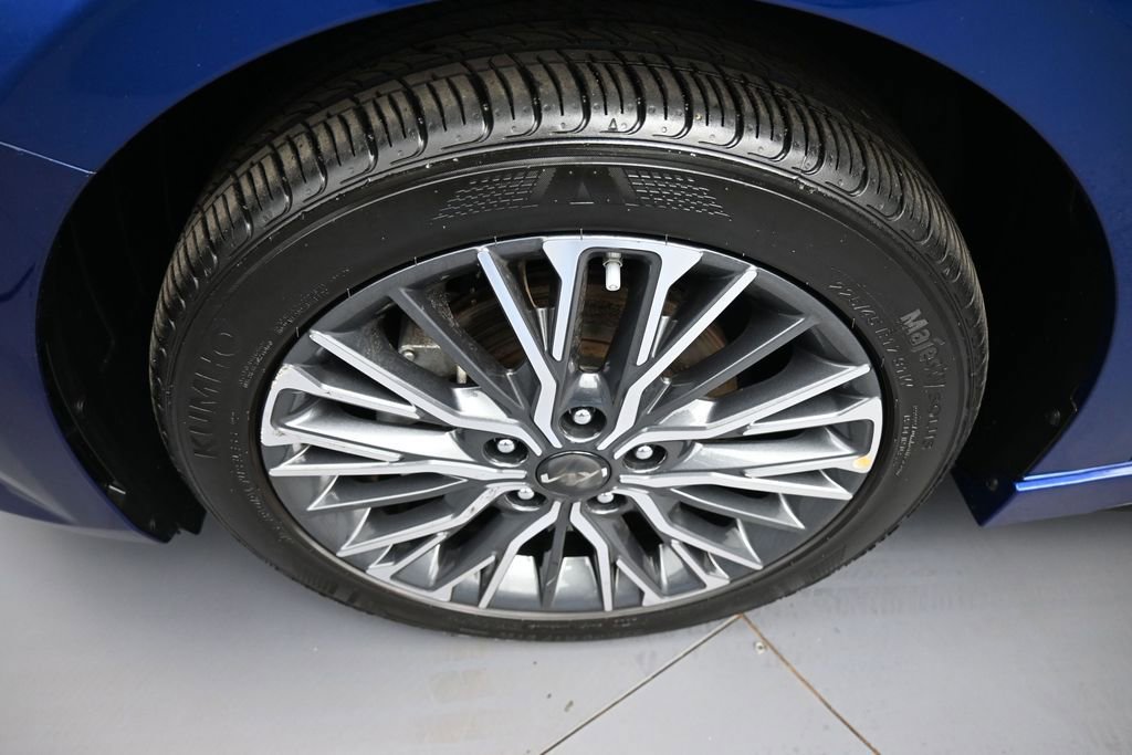 Certified 2024 Kia Forte GT-Line FWD image 14