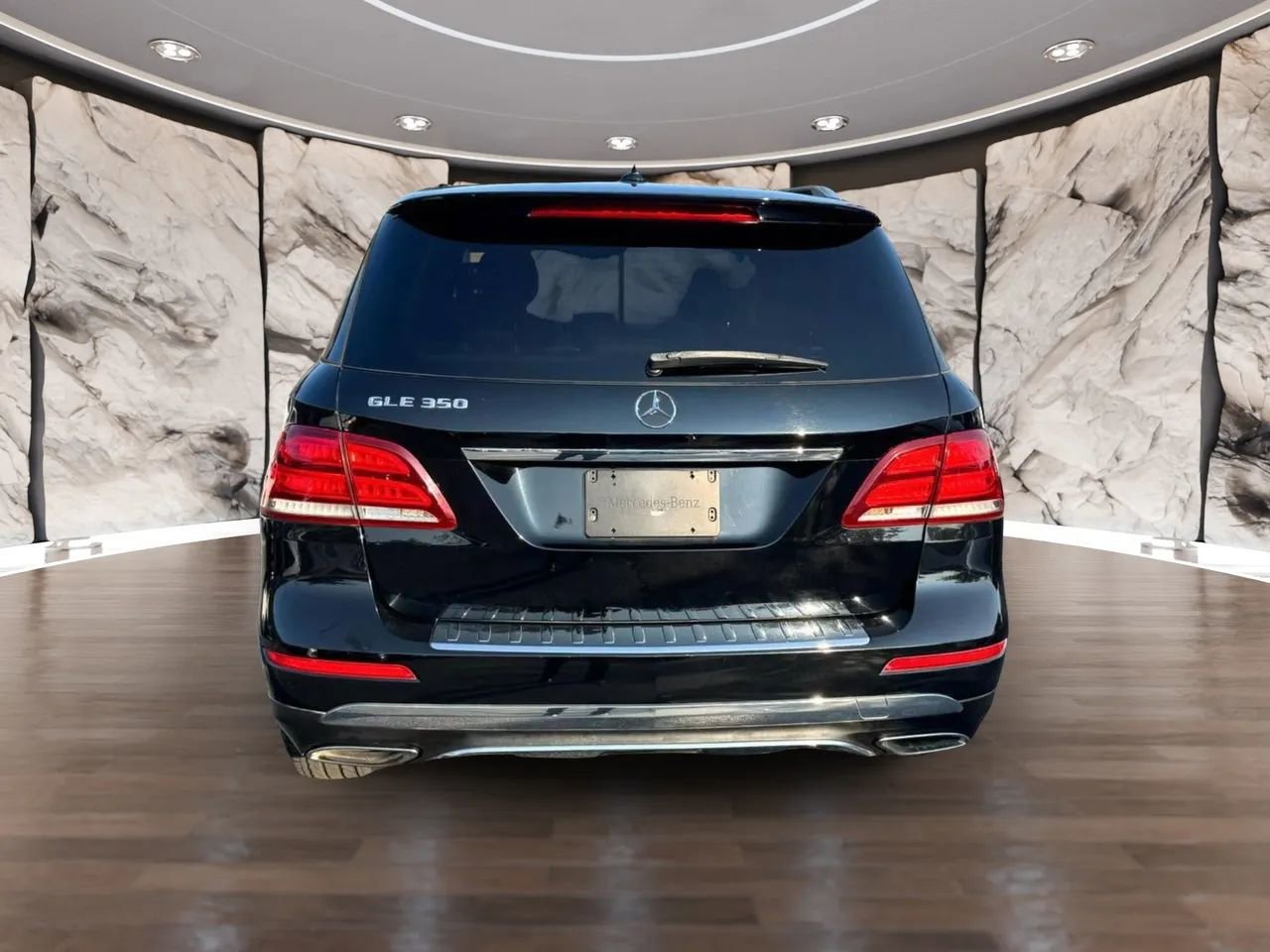 Used 2017 Mercedes-Benz GLE 350 image 8