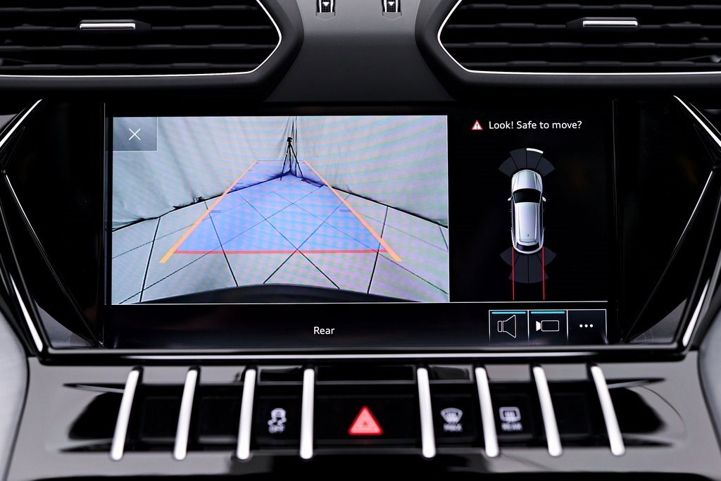 Used 2021 Lamborghini Urus image 85