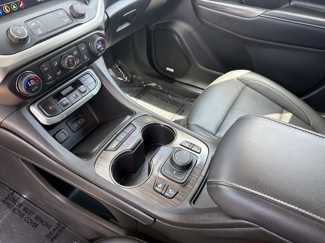 Used 2023 GMC Acadia SLT w/ Preferred Package FWD image 27