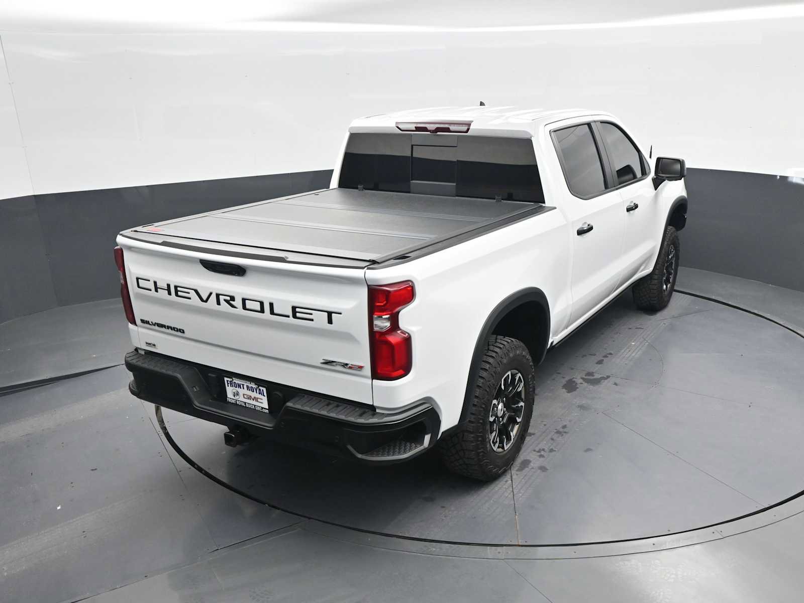 Used 2024 Chevrolet Silverado 1500 ZR2 image 37