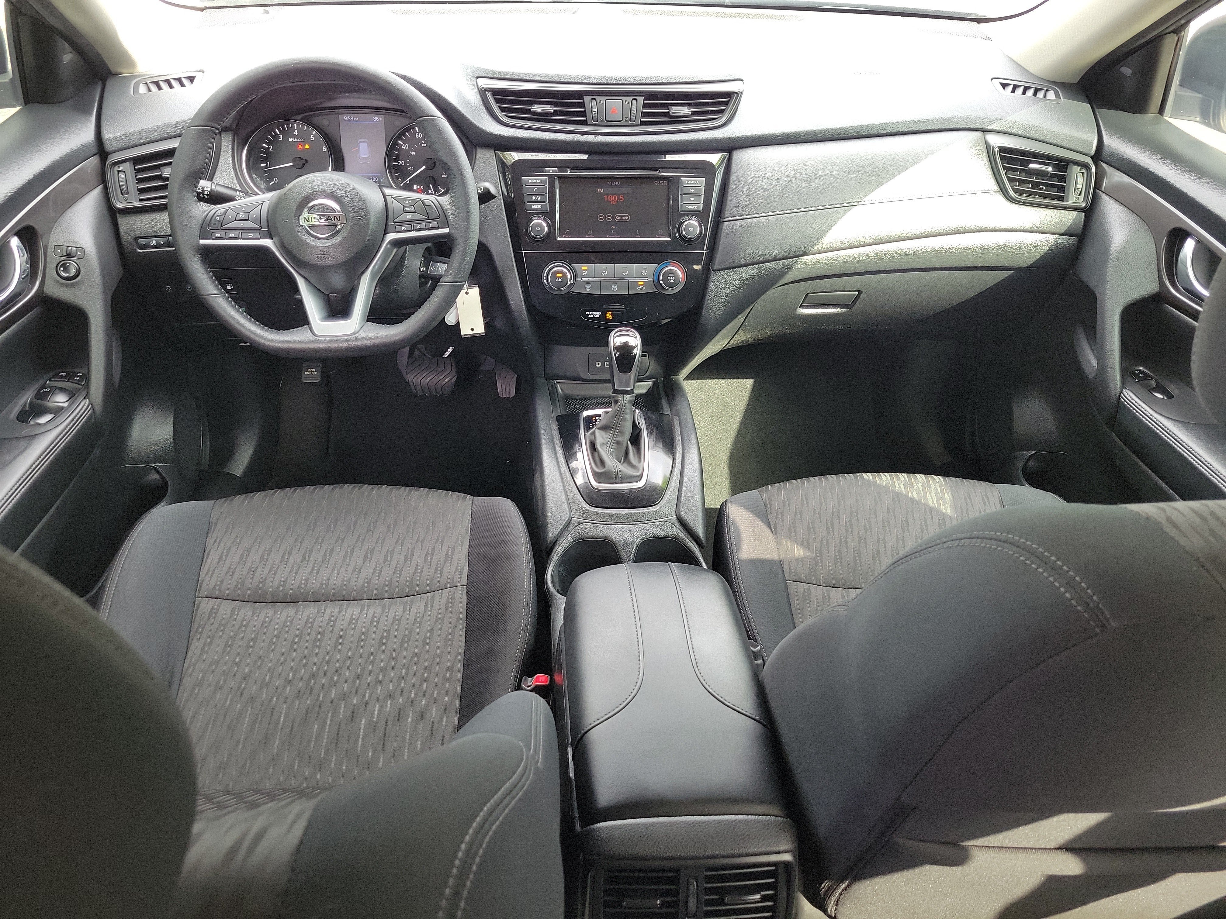 Used 2019 Nissan Rogue S w/ Special Edition Package FWD image 14
