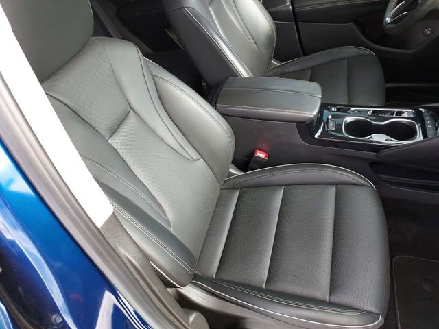 Used 2023 Buick Envision Essence image 27