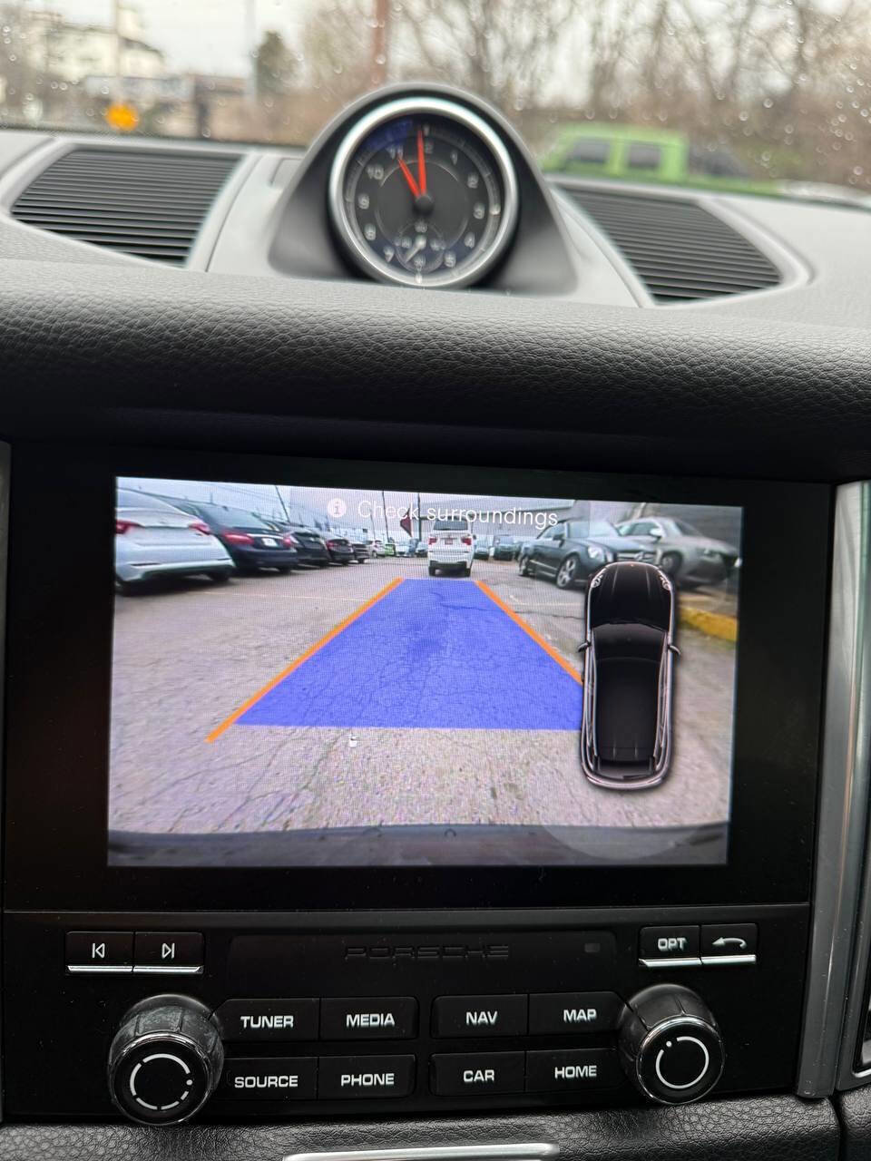 Used 2017 Porsche Macan image 22