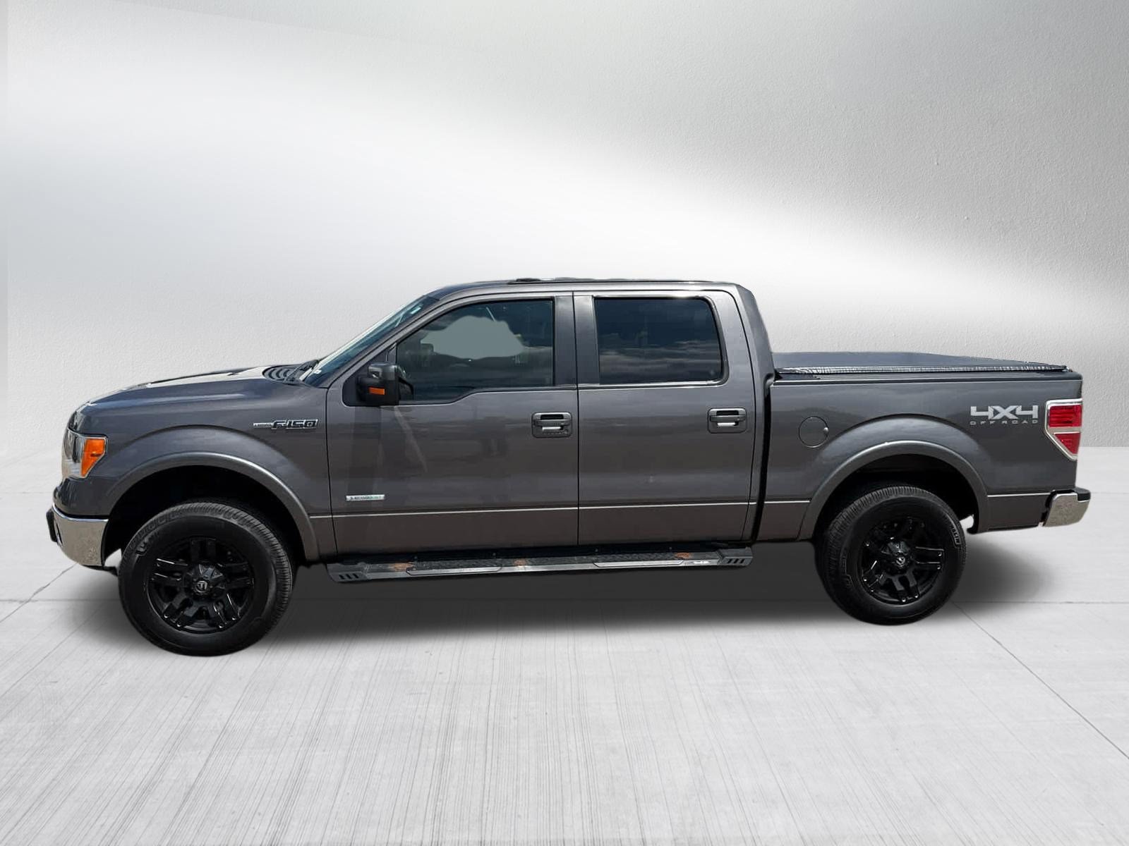 Used 2014 Ford F150 Lariat w/ Equipment Group 501A Mid AWD/4WD image 4