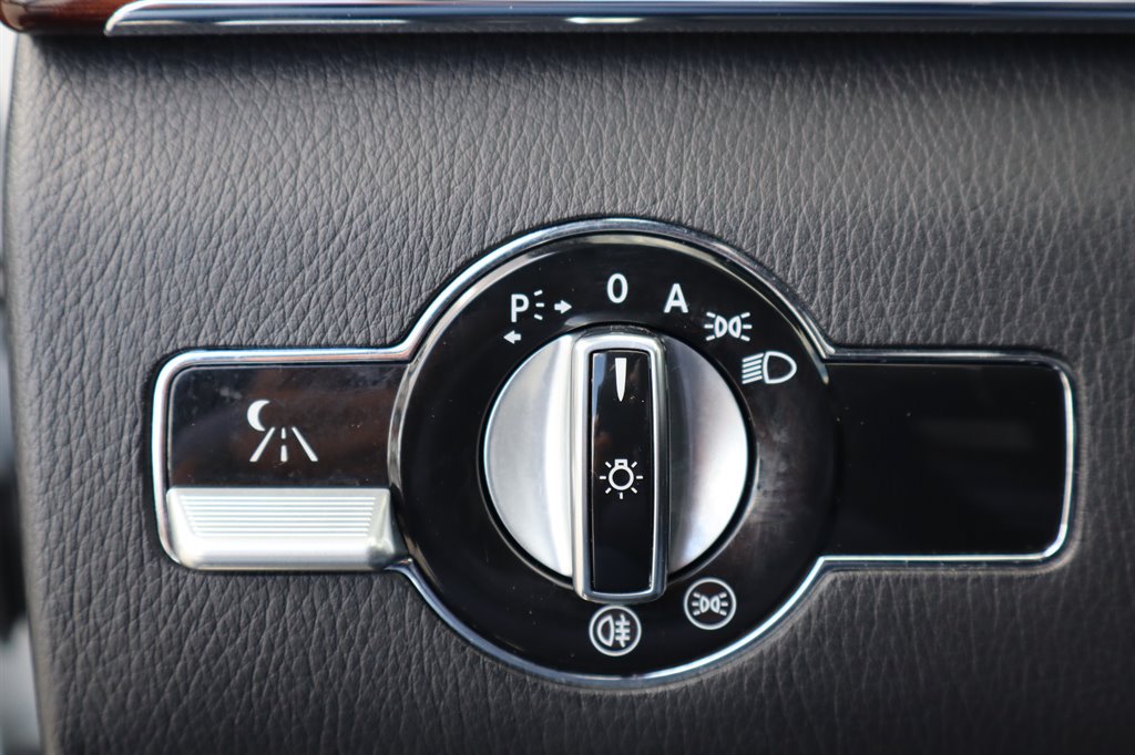 Used 2010 Mercedes-Benz S 63 AMG image 44
