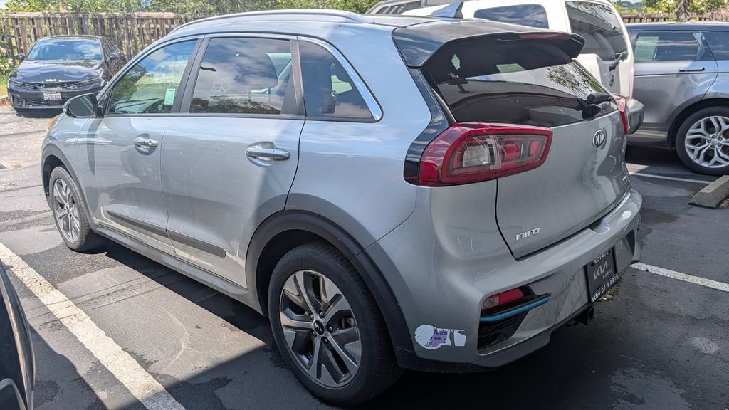 Used 2019 Kia Niro EX Premium FWD image 2