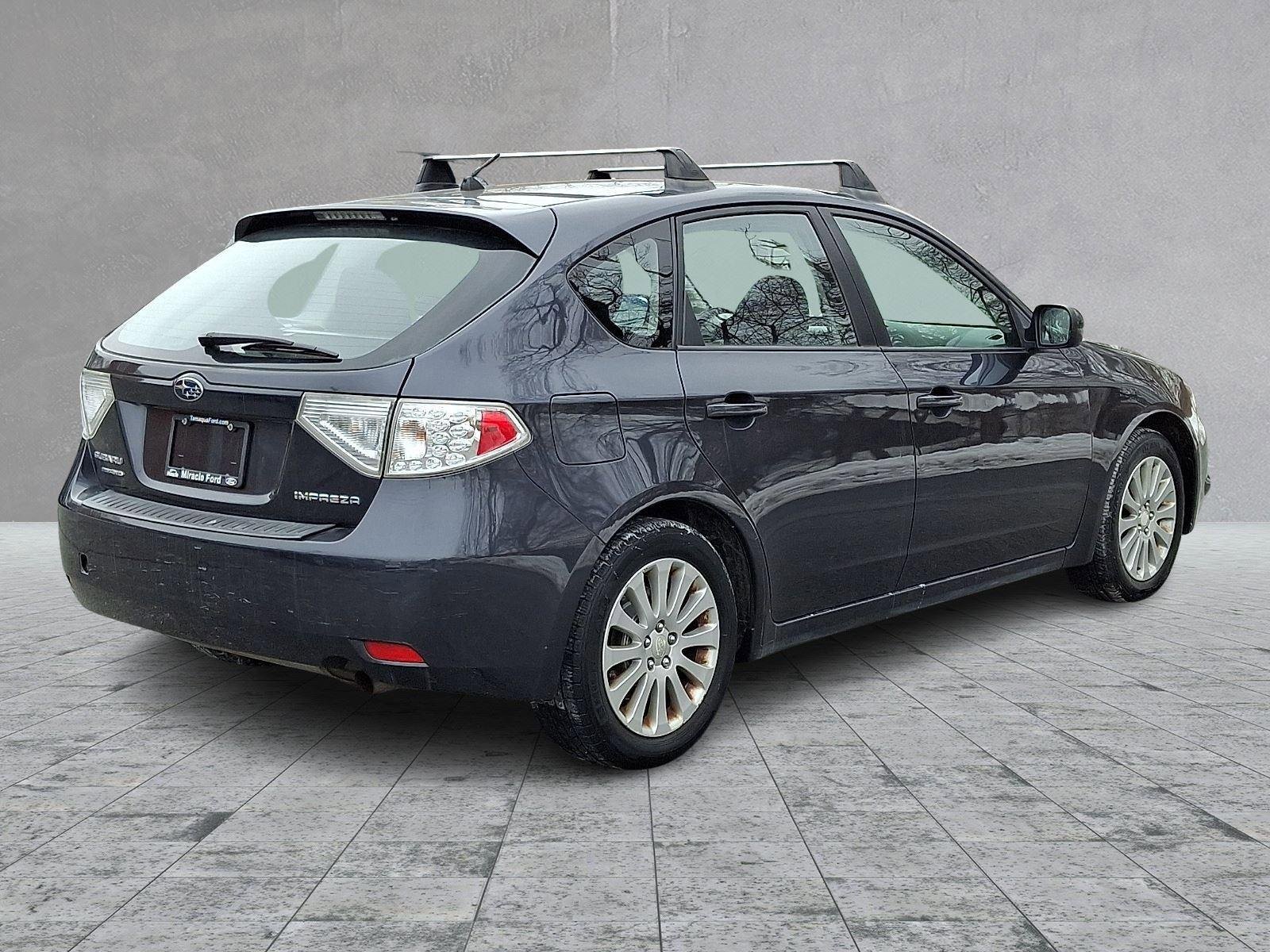 Used 2011 Subaru Impreza 2.5i Premium w/ PWR Moonroof Value Pkg image 5