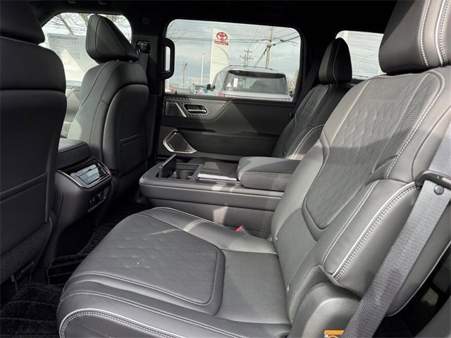 New 2026 INFINITI QX80 Autograph w/ Premium Cargo Package image 12