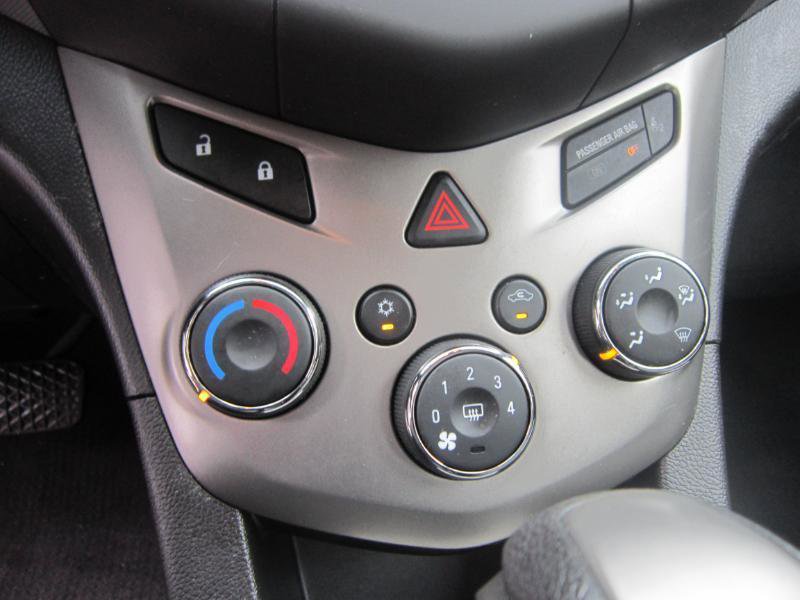 Used 2012 Chevrolet Sonic LS FWD image 10