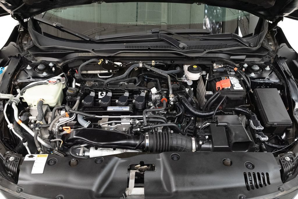 Used 2016 Honda Civic Touring image 3