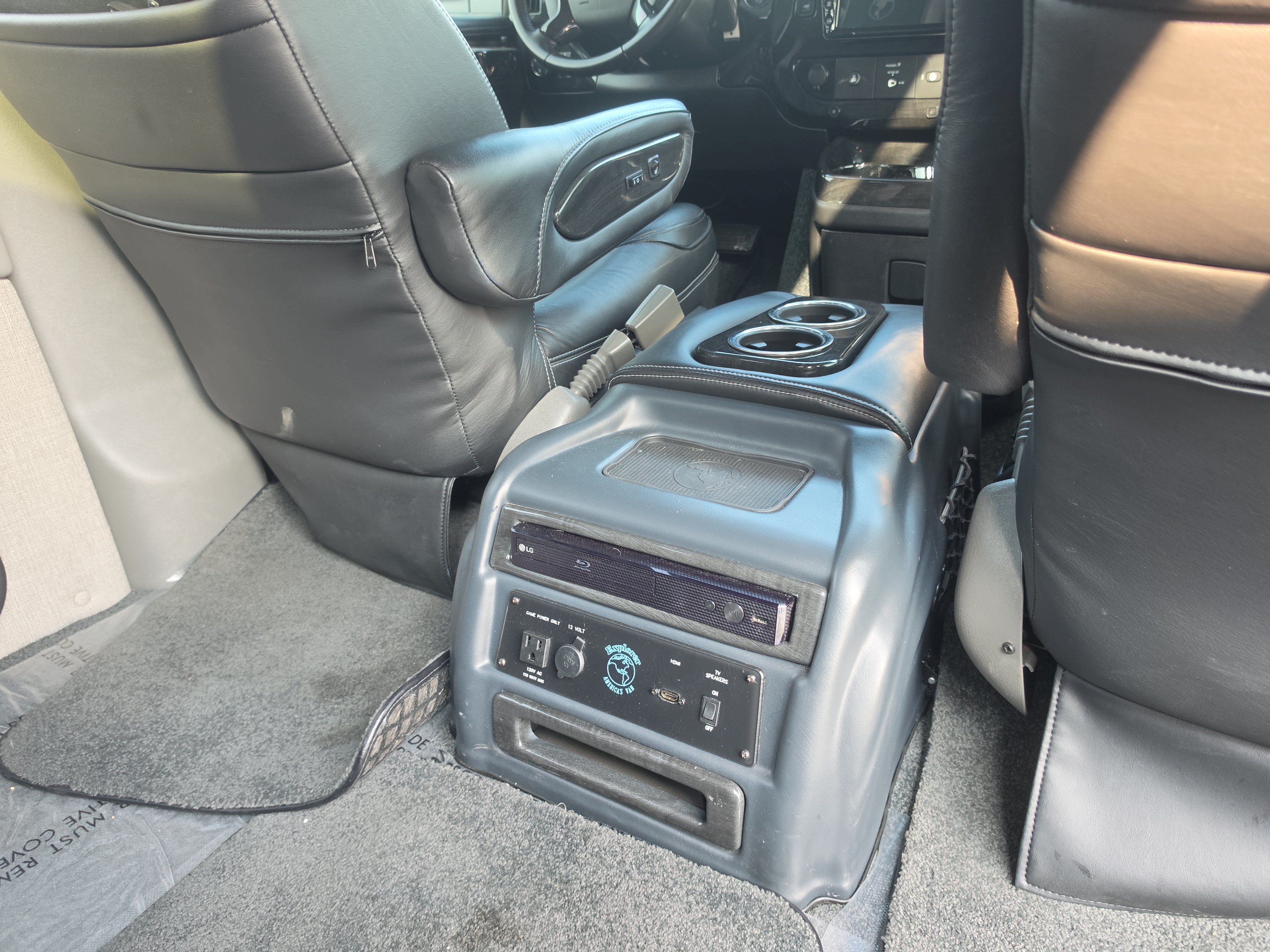 Used 2021 Chevrolet Express 2500 LS w/ Enhanced Convenience Package RWD image 18