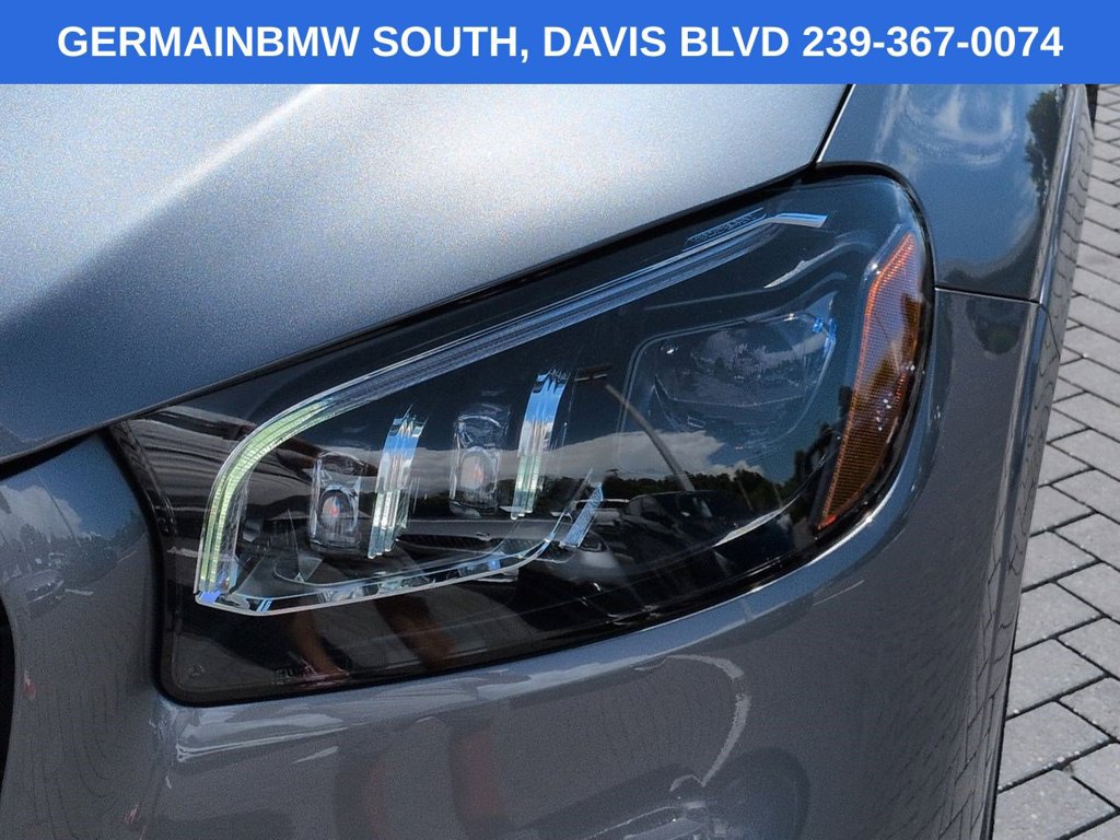 Used 2024 Mercedes-Benz GLS 450 4MATIC image 11