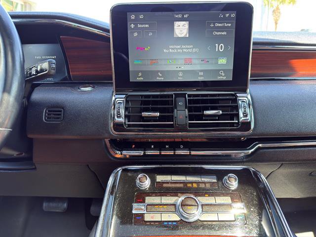 Used 2021 Lincoln Navigator Reserve w/ Luxury Package image 11