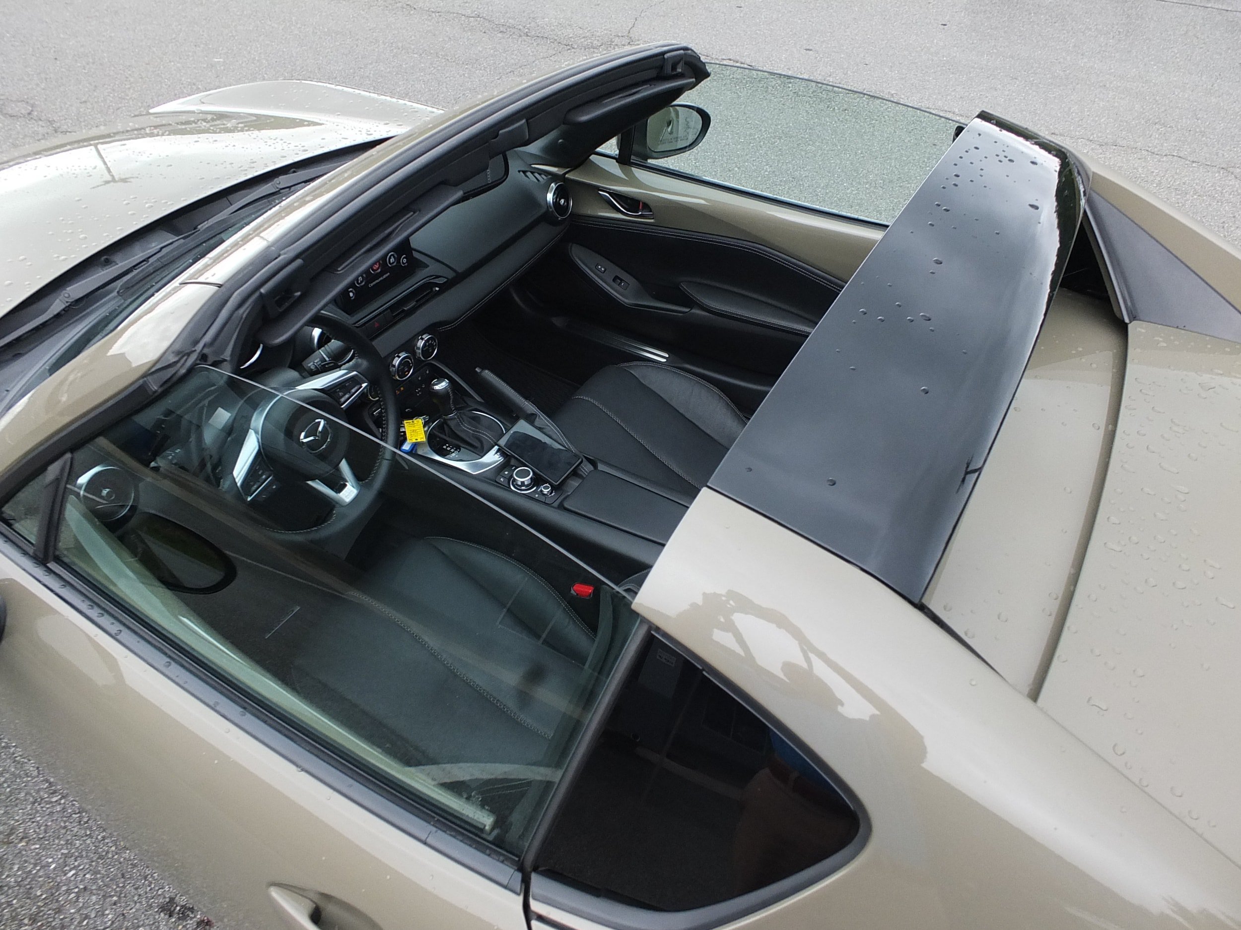 Used 2023 MAZDA MX-5 Miata Grand Touring w/ Weather Package RWD image 9
