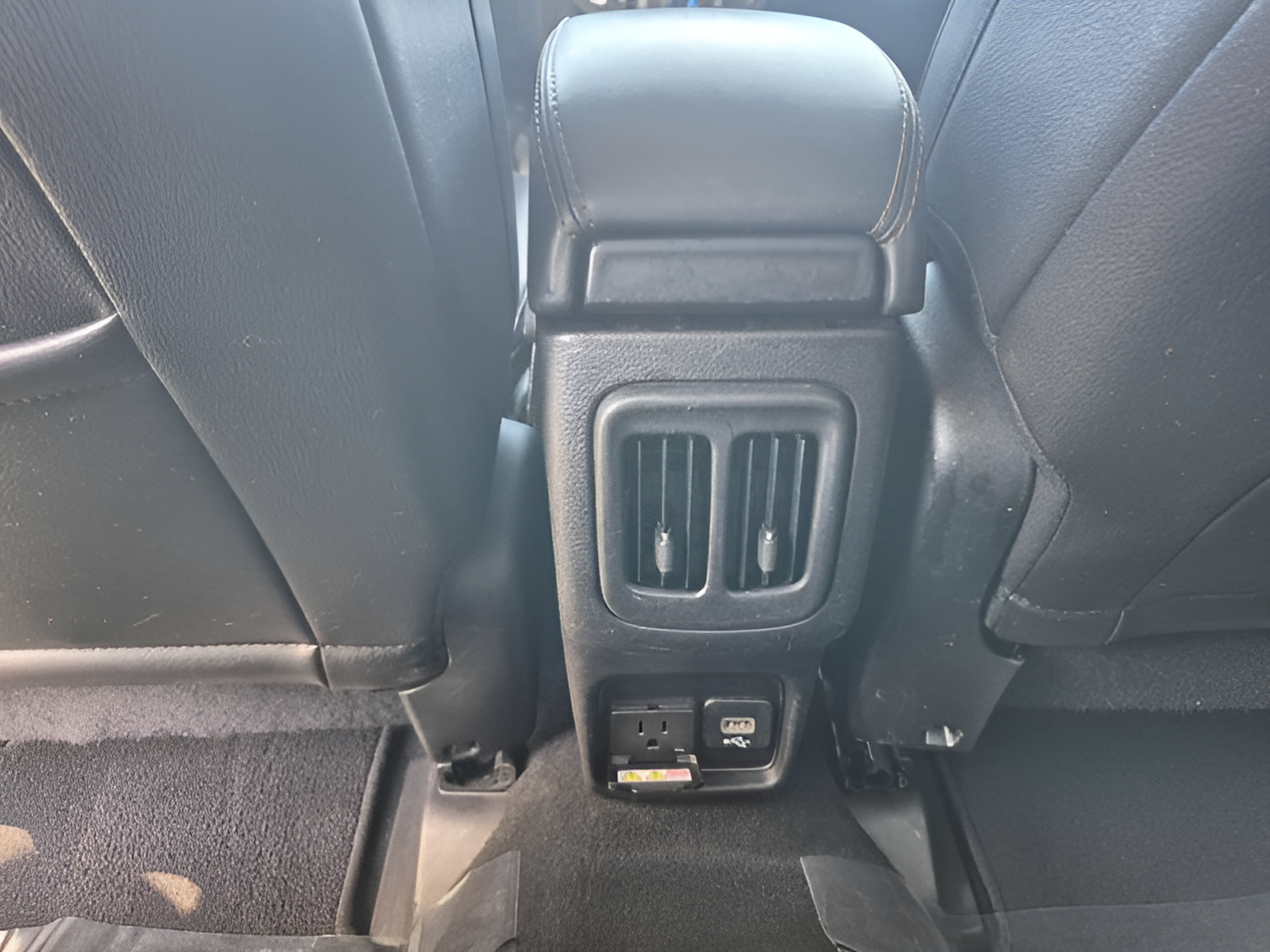 Used 2020 Jeep Compass Limited FWD image 16