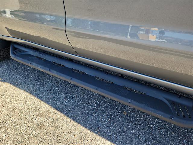 New 2026 Chevrolet Silverado 1500 Custom Trail Boss w/ LPO, Dark Essentials Package image 17