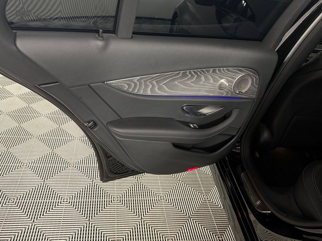 Used 2022 Mercedes-Benz E 350 Sedan image 26