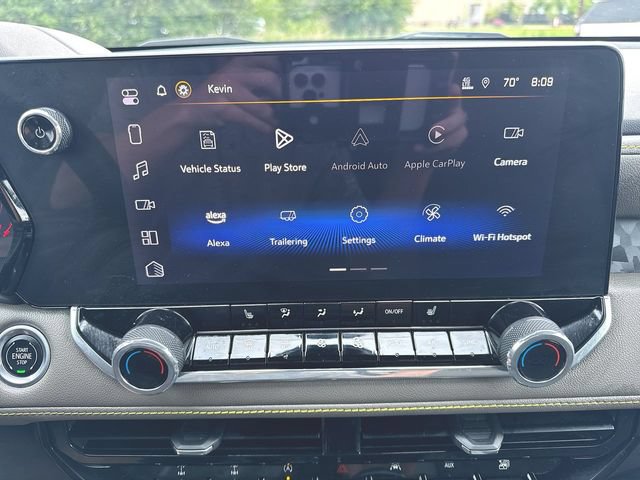 Used 2024 Chevrolet Colorado ZR2 w/ Technology Package AWD/4WD image 13