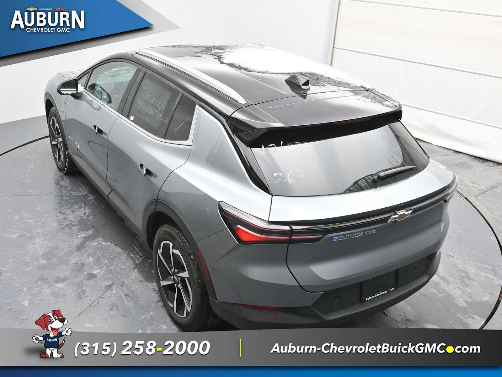 New 2026 Chevrolet Equinox EV LT image 28