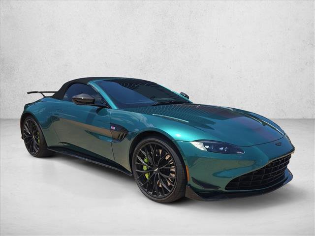 Used 2022 Aston Martin V8 Vantage Roadster RWD image 3