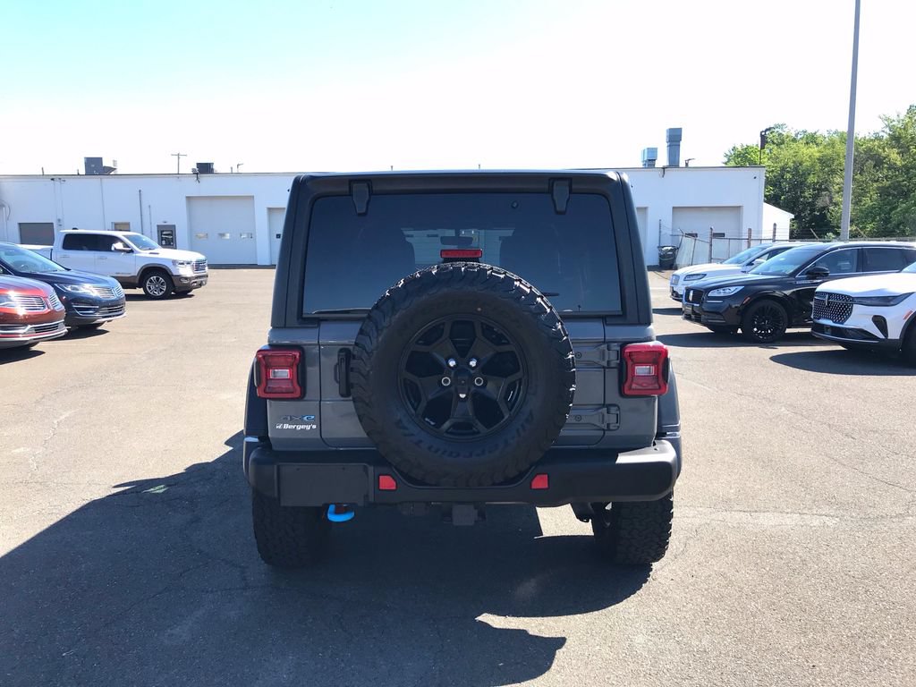 Used 2023 Jeep Wrangler Unlimited Rubicon 4xe AWD/4WD image 4
