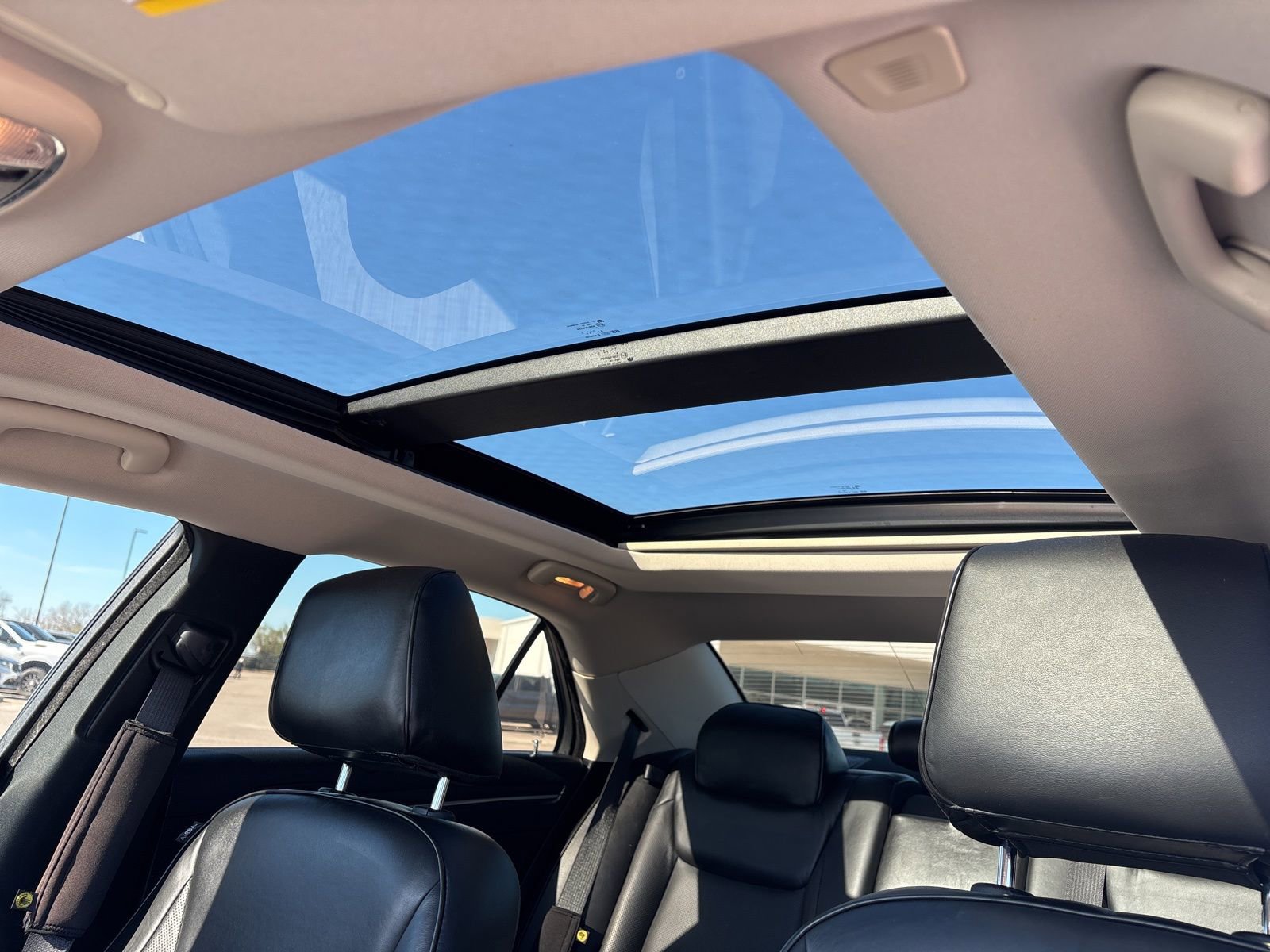 Used 2019 Chrysler 300 Limited image 10