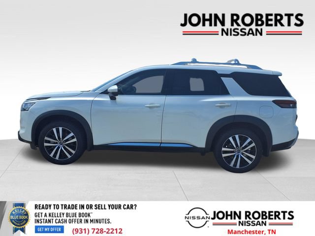 Used 2024 Nissan Pathfinder Platinum w/ Cargo Package AWD/4WD image 2
