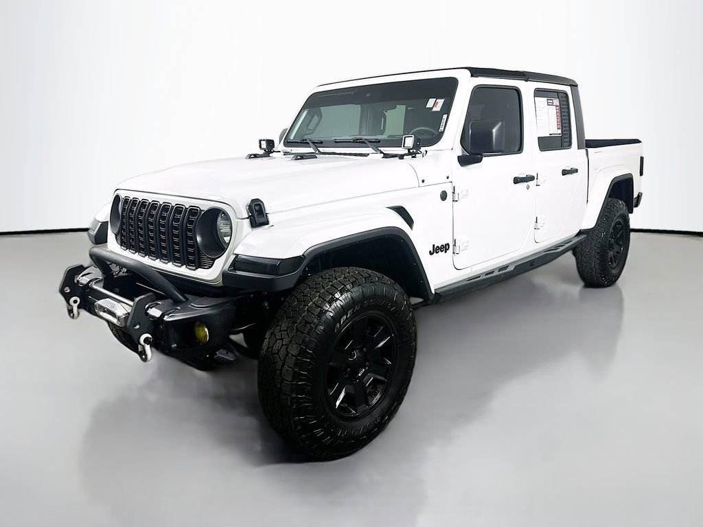 Used 2024 Jeep Gladiator Sport video 3
