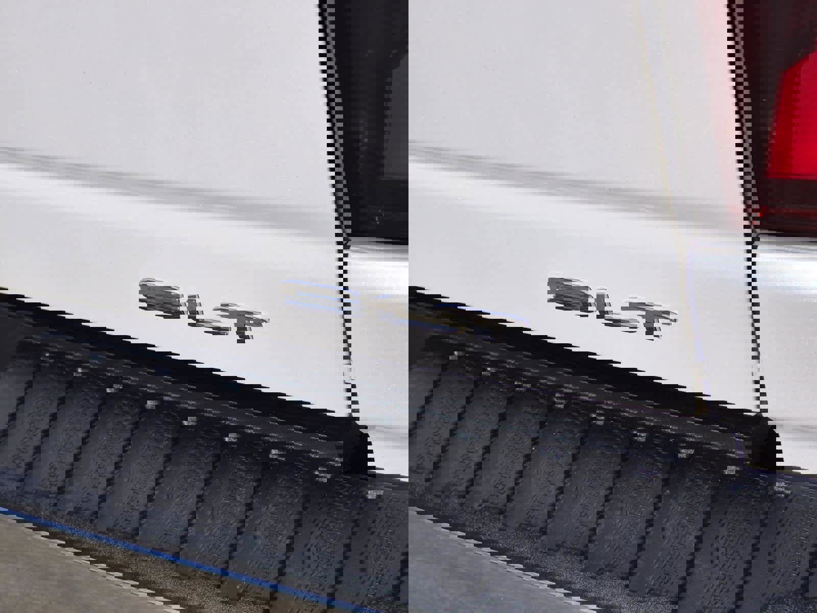 Certified 2024 GMC Sierra 2500 SLT w/ Texas SLT Premium Package image 9