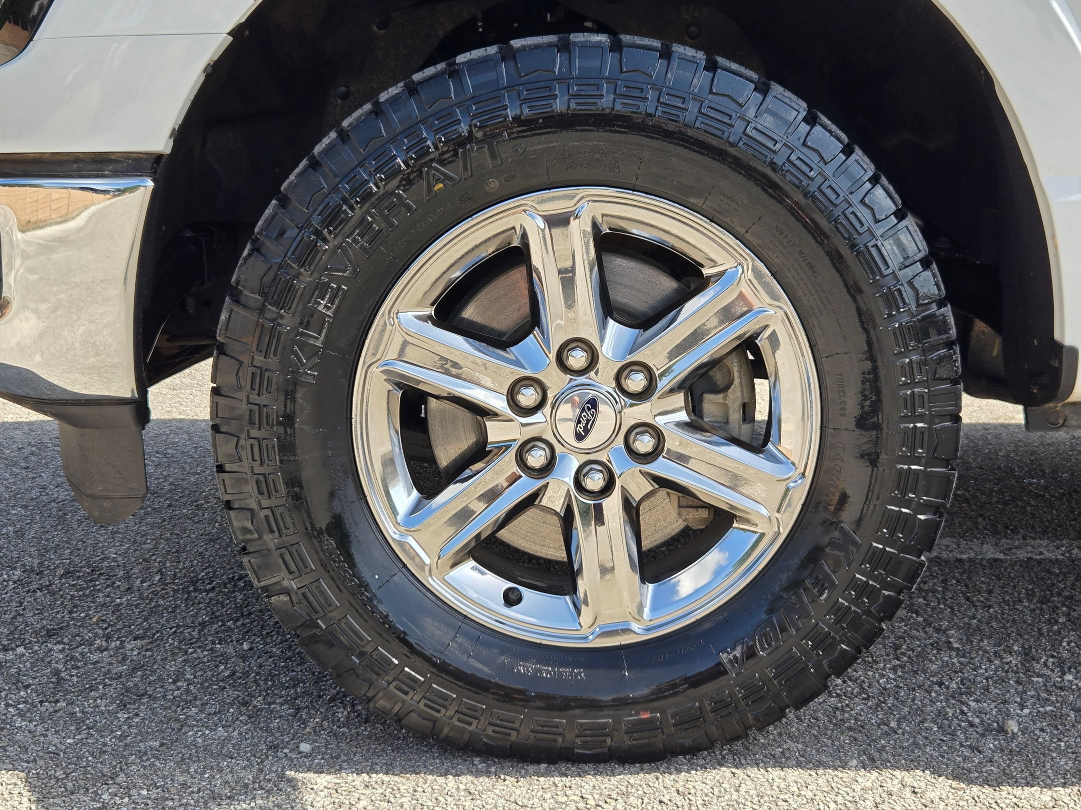 Used 2025 Ford F150 XLT w/ Equipment Group 301A Standard AWD/4WD image 32