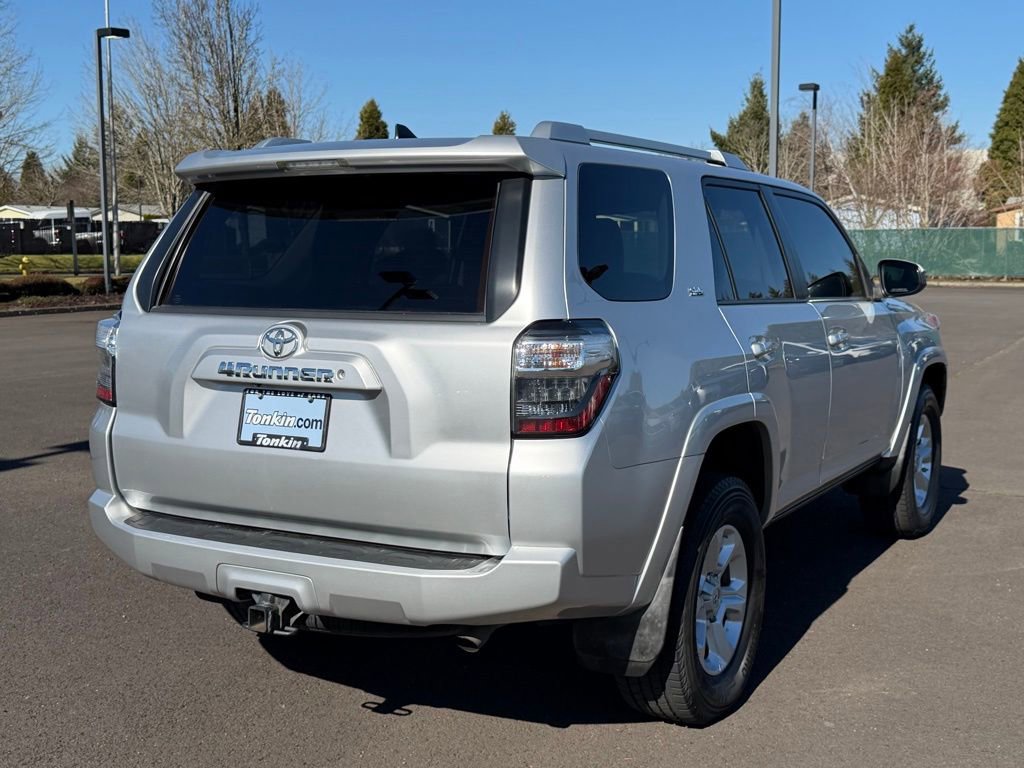 Used 2017 Toyota 4Runner SR5 image 8